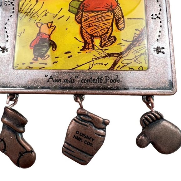 Disney Hallmark Christmas Ornament Winnie The Pooh Spanish Navidad 2004 - Picture 8 of 10